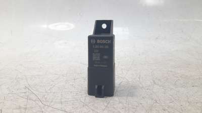 Recambio de rele para land rover discovery sport 2014- 2.0 td4 cat referencia OEM IAM KX63189E2AA 0281003183 