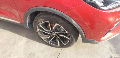 Recambio de mangueta delantera derecha para mg zs 2022- comfort referencia OEM IAM 10226415  