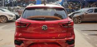 Recambio de porton trasero para mg zs 2022- comfort referencia OEM IAM 10691021  