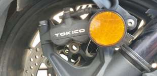 Recambio de pinza de freno delantera derecha para honda cb1000 r 2017- cb 1000r referencia OEM IAM 45250MJMD31  