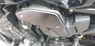 Recambio de moldura para honda cb1000 r 2017- cb 1000r referencia OEM IAM 83700MKJE60  