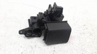 Recambio de moldura para ssangyong rexton 2021- limited 4x4 referencia OEM IAM YS1452Y400LA0  