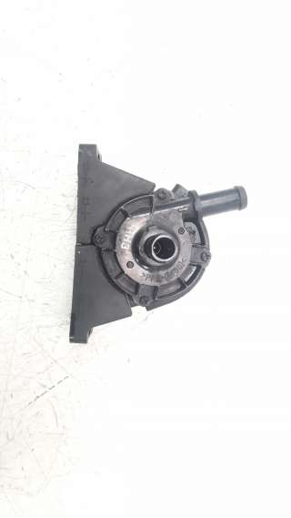 Recambio de bomba agua para ssangyong rexton 2021- limited 4x4 referencia OEM IAM 2151036020  