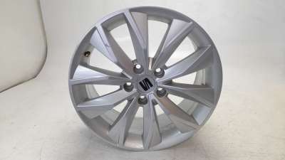 Recambio de llanta para seat ateca (khp) 2020-2022 style xm referencia OEM IAM 575601025M  