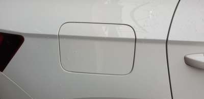 Recambio de tapa exterior combustible para seat ateca (khp) 2020-2022 style xm referencia OEM IAM 575809909  