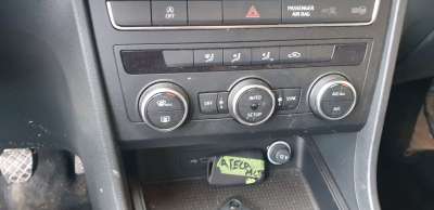 Recambio de mando climatizador para seat ateca (khp) 2020-2022 style xm referencia OEM IAM 5F0907044AR  