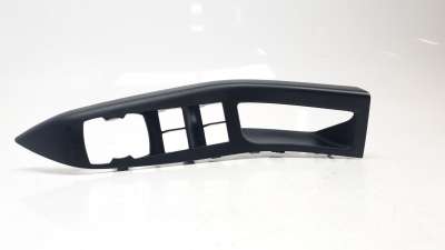 Recambio de moldura para ford puma 2019- hybrid titanium design referencia OEM IAM L1TBS240A41  