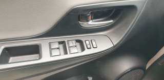 Recambio de mando elevalunas delantero izquierdo para toyota yaris 2017- hybrid active referencia OEM IAM 8482002320  