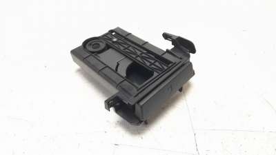 Recambio de cenicero para toyota prius+ 2012- advance referencia OEM IAM 5562047071  