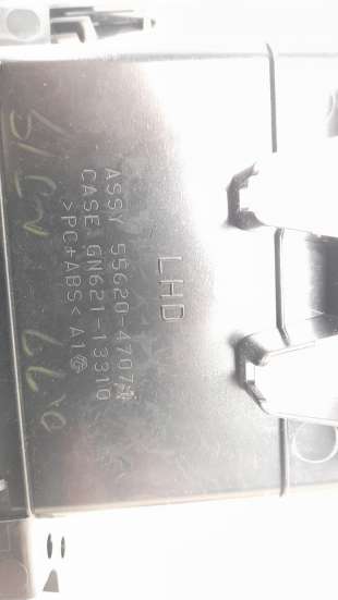 Recambio de cenicero para toyota prius+ 2012- advance referencia OEM IAM 5562047071   2