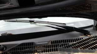 Recambio de brazo limpia delantero izquierdo para volkswagen amarok 2016- referencia OEM IAM 2H1955409B  