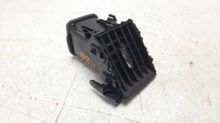 Recambio de aireador izquierdo para toyota prius+ 2012- advance referencia OEM IAM 5568647060  