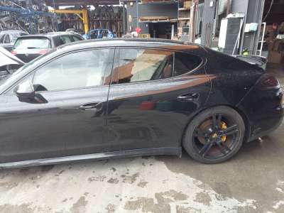 Recambio de puerta trasera izquierda para porsche panamera 2009-2016 diesel referencia OEM IAM 97053201102G  