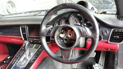Recambio de volante para porsche panamera 2009-2016 diesel referencia OEM IAM 97034780374A34  