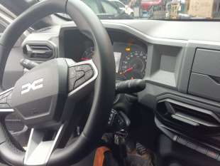 Recambio de columna direccion para dacia duster iii 2024- eco-g 100 essential referencia OEM IAM 488103387R  