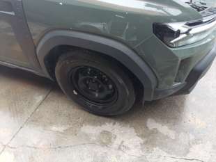 Recambio de mangueta delantera derecha para dacia duster iii 2024- eco-g 100 essential referencia OEM IAM 400148080R  