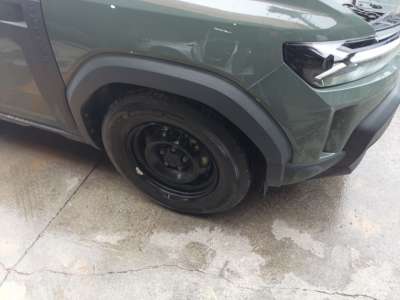 Recambio de mangueta delantera derecha para dacia duster iii 2024- eco-g 100 essential referencia OEM IAM 400148080R  