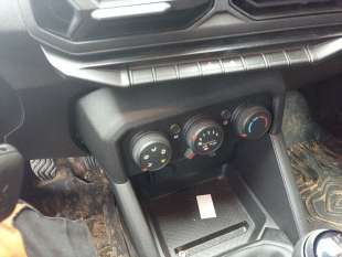 Recambio de mando calefaccion / aire acondicionado para dacia duster iii 2024- eco-g 100 essential referencia OEM IAM 275007425R