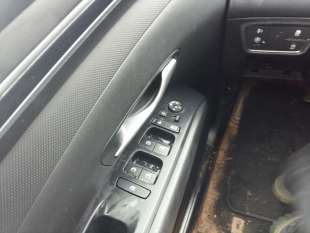 Recambio de mando elevalunas delantero izquierdo para hyundai tucson (nx) 2020- klass safe 2wd referencia OEM IAM 93571N7400  