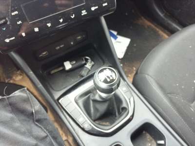 Recambio de pomo palanca cambio para hyundai tucson (nx) 2020- klass safe 2wd referencia OEM IAM 43711N7100NNB  