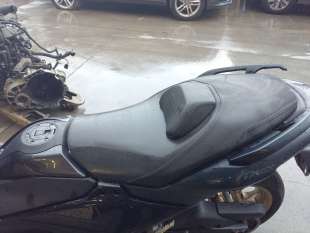 Recambio de asiento para yamaha tmax 2019- tmax referencia OEM IAM BBW247300000   2