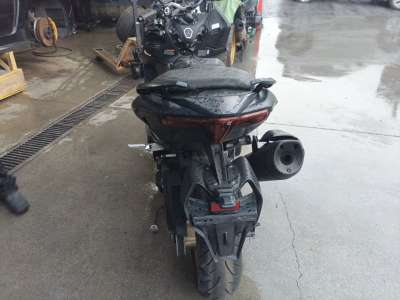 Recambio de piloto trasero central para yamaha tmax 2019- tmax referencia OEM IAM BBW847100000  