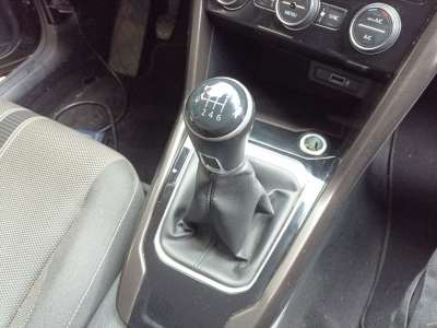 Recambio de pomo palanca cambio para volkswagen t-roc 2017- advance style referencia OEM IAM 2GA711123AFKI  