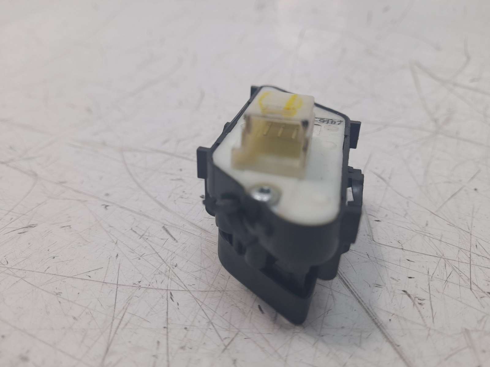 Recambio de interruptor para mercedes-benz clase glc (w253) 2015- glc 220 d 4matic referencia OEM IAM A2059055251   Recambio de interruptor para mercedes-benz clase glc (w253) 2015- glc 220 d 4matic referencia OEM IAM A2059055251