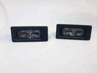Recambio de piloto matricula para volkswagen t-cross 2016- life referencia OEM IAM 5NA943021 5NA943021 VG0564350 17023539
