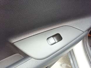 Recambio de mando elevalunas trasero izquierdo para kia stonic (ybcuv) 2017- drive referencia OEM IAM 93576H8000  