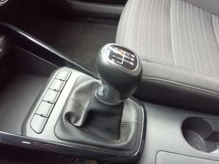 Recambio de pomo palanca cambio para kia stonic (ybcuv) 2017- drive referencia OEM IAM 43711D9100  