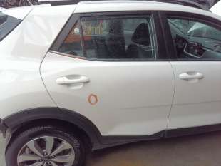 Recambio de puerta trasera derecha para kia stonic (ybcuv) 2017- drive referencia OEM IAM 77004H8401  