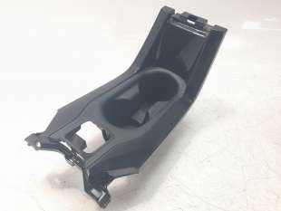 Recambio de cenicero para toyota corolla (e21) 2019- referencia OEM IAM 5562602060  