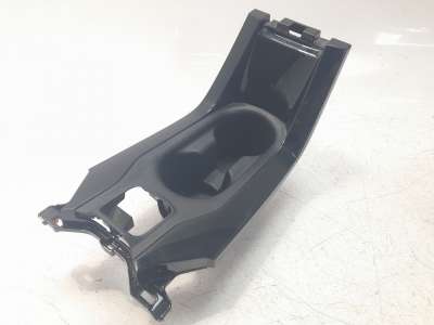 Recambio de cenicero para toyota corolla (e21) 2019- referencia OEM IAM 5562602060  