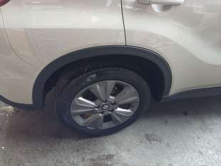 Recambio de aletin trasero derecho para suzuki vitara 2015- 1.5 strong hybrid gle 2wd referencia OEM IAM 7725054P005PK  