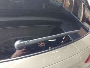 Recambio de brazo limpia trasero para suzuki vitara 2015- 1.5 strong hybrid gle 2wd referencia OEM IAM 3882154G10000  