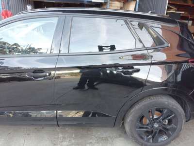 Recambio de puerta trasera izquierda para opel grandland x 2017- 120 aniversario referencia OEM IAM YP00119980  