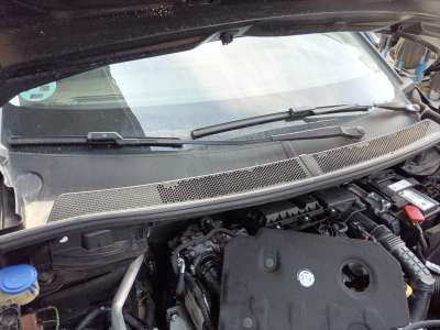 Recambio de torpedo para opel grandland x 2017- 120 aniversario referencia OEM IAM 98347052XT  