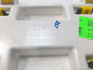 Recambio de moldura para citroën c3 2016- shine referencia OEM IAM 9812401777 9812401777 