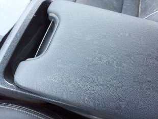Recambio de apoyabrazos central para subaru solterra yeam15 - solterra referencia OEM IAM 5892042040C0  