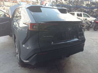 Recambio de paragolpes trasero para subaru solterra yeam15 - solterra referencia OEM IAM 5215942949  