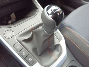 Recambio de palanca cambio para seat arona 2017- fr referencia OEM IAM 5R3711049L  