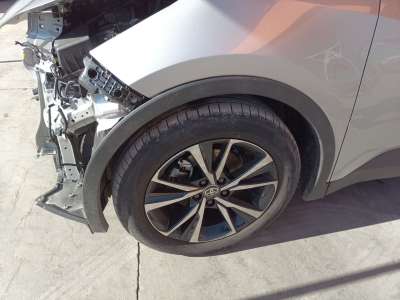 Recambio de aletin delantero izquierdo para toyota c-hr (_x1_) 2016- 2.0 hybrid (maxh10) referencia OEM IAM 75602F4070  