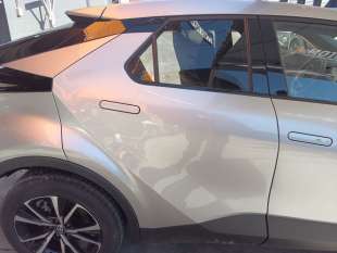 Recambio de puerta trasera derecha para toyota c-hr (_x1_) 2016- 2.0 hybrid (maxh10) referencia OEM IAM 67003F4100  
