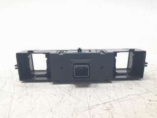 Recambio de pantalla multifuncion para toyota rav4 2018- hybrid 4x2 advance referencia OEM IAM 8395042540  