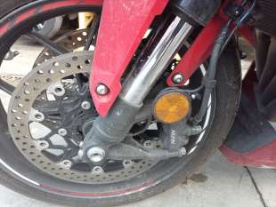 Recambio de pinza de freno delantera izquierda para honda cbr (601cc - ) - cbr 650 r (rh01) referencia OEM IAM 45150MKYE01  