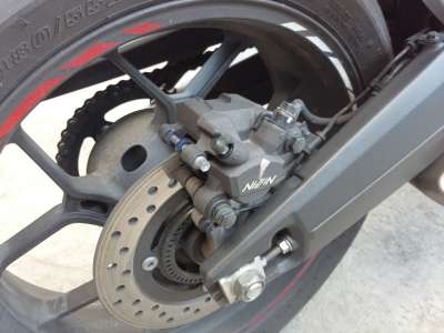 Recambio de pinza de freno trasera derecha para honda cbr (601cc - ) - cbr 650 r (rh01) referencia OEM IAM 43150MJEDB1  