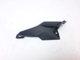 Recambio de moldura para honda cbr (601cc - ) - cbr 650 r (rh01) referencia OEM IAM 77216MKYE200 77216MKYE20  2