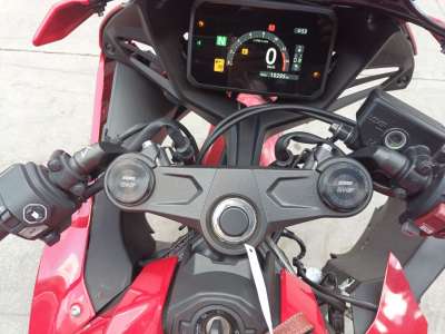 Recambio de tija para honda cbr (601cc - ) - cbr 650 r (rh01) referencia OEM IAM 53230MKYE00  