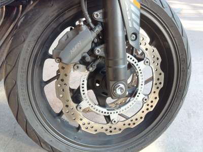 Recambio de disco de freno delantero derecho para honda cb (501cc - ) - cb 650 f (rc75) referencia OEM IAM 45251MGZJ11  